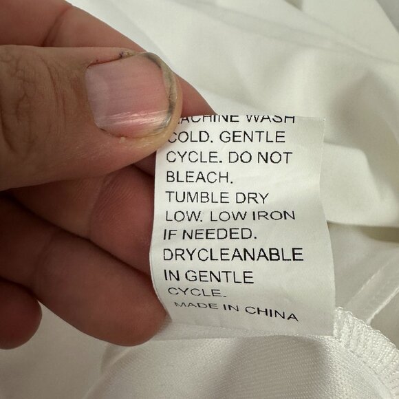 Elegant Shein White Maxi Gown With Lace Trim And V-Neckline - Size M - Picture 7 of 7